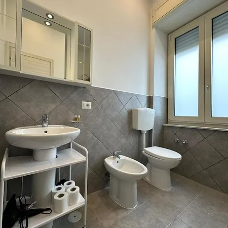 Πανσιόν Habitatio Mercatorum - Ls Νάπολη