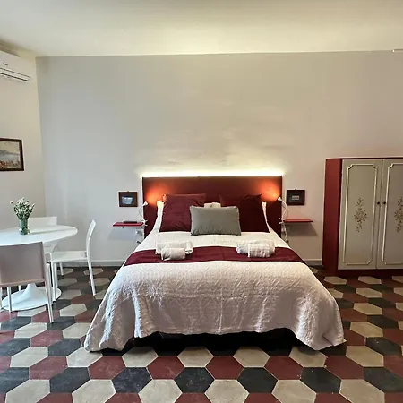 Habitatio Mercatorum - Ls