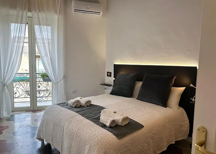 Habitatio Mercatorum - Ls